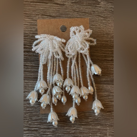 Anthropologie Jewelry - Flower earring drops